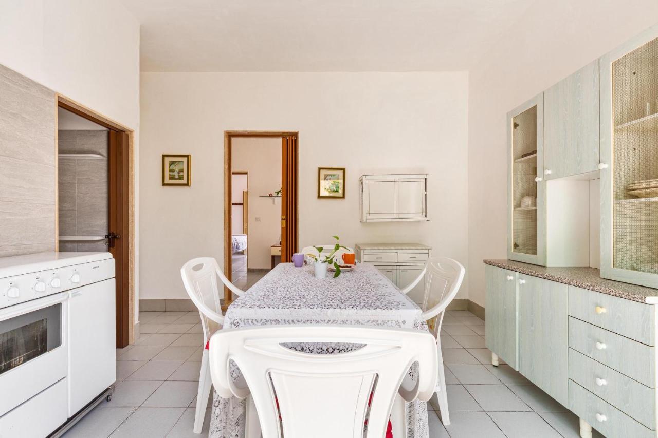 A Casa Di Mario By Barbarhouse Apartment Torre Lapillo Exterior photo