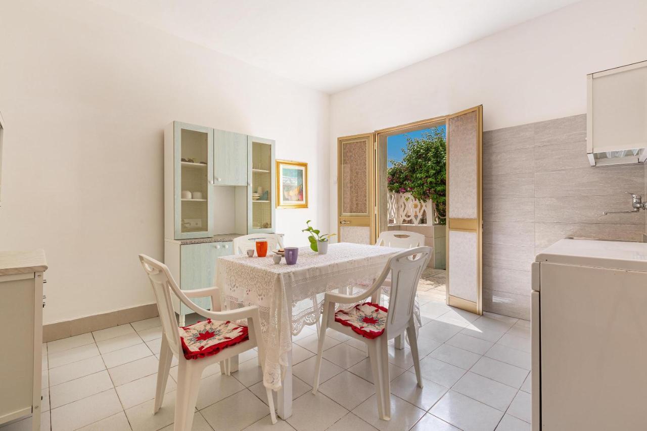 A Casa Di Mario By Barbarhouse Apartment Torre Lapillo Exterior photo